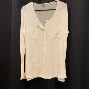 Issi long sleeve shirt. Size Medium